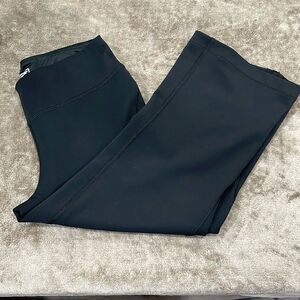 NB Workout Capris Wider Leg